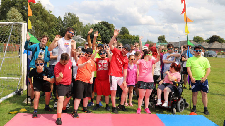 students getting ready to start the colour run