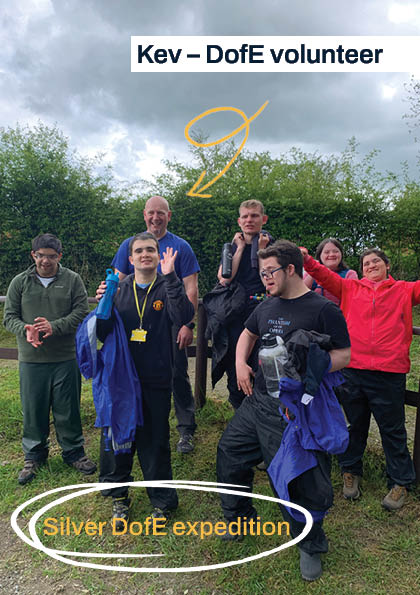 Kev DofE volunteer with students