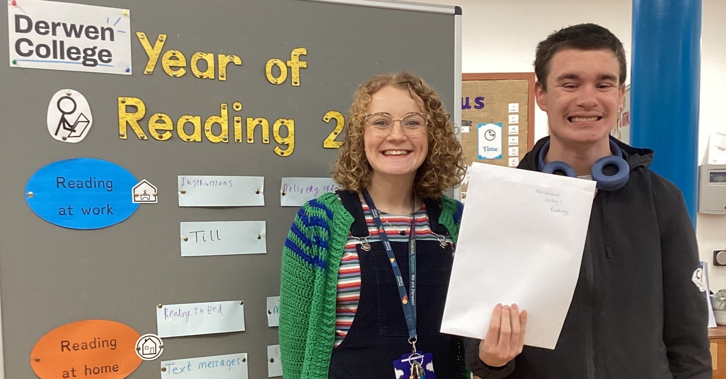 Ed celebrates full marks in English exam for reading